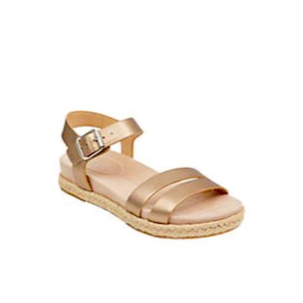 Easy Spirit Sandals